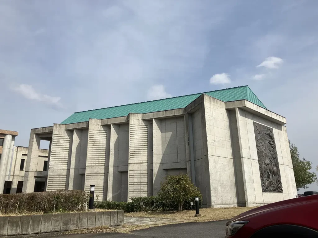 教育研修センター大研修棟屋根改修工事